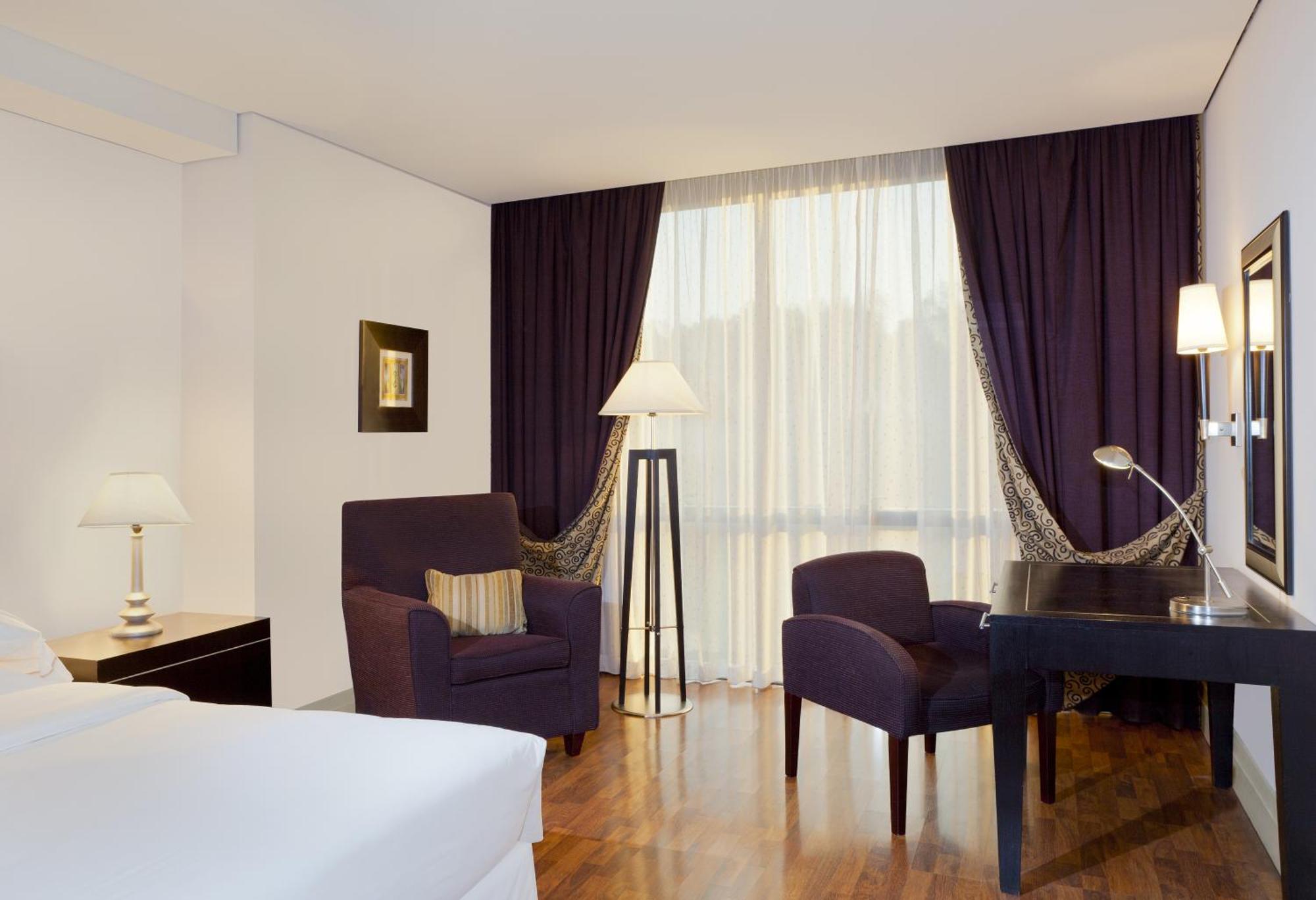 Deluxe Double or Twin Room,545488326:JPEG